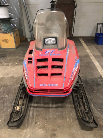 950697-3 Snowmobile POLARIS INDY WIDETRAK GT -1995 + snowmobile sled