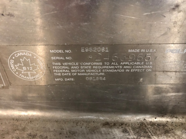 950697-12 Snowmobile POLARIS INDY WIDETRAK GT -1995 + snowmobile sled