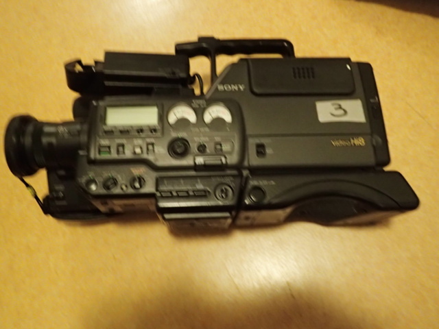 528337-38 VCR cameras and editing equipment