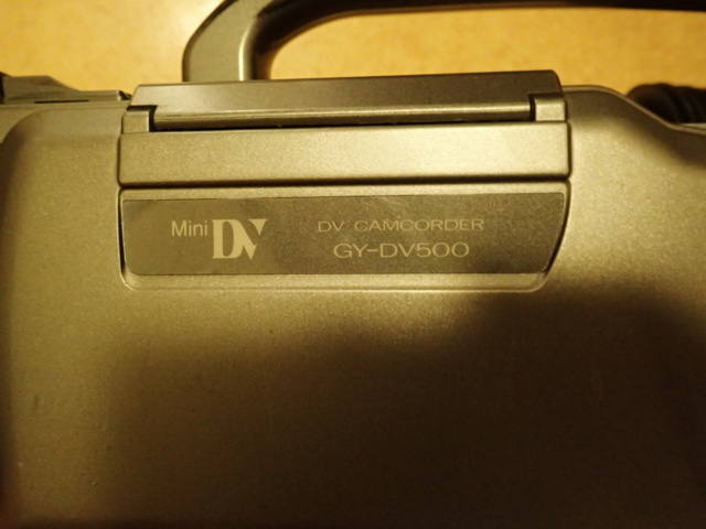 528337-47 VCR cameras and editing equipment