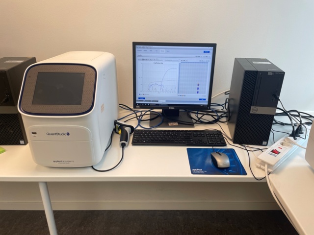 764654-1 Complete PCR Station