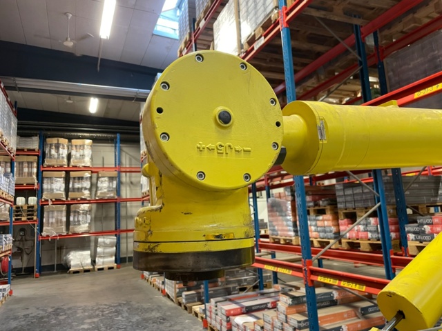 768218-11 Robot Fanuc S-Model 420F - 2 pieces