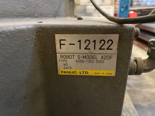 768218-13 Robot Fanuc S-Model 420F - 2 pieces