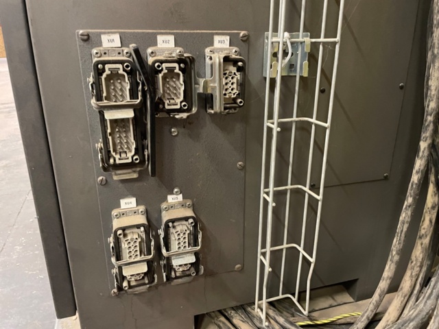 768218-25 Robot Fanuc S-Model 420F - 2 pieces