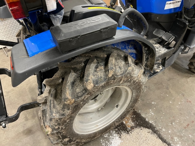 804104-12 Front loader, SOLIS 26 4WD SOLIS - 2021