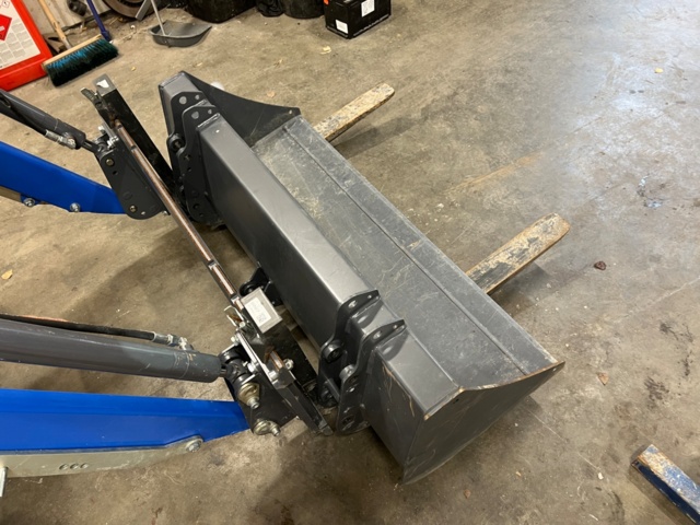 804104-16 Front loader, SOLIS 26 4WD SOLIS - 2021