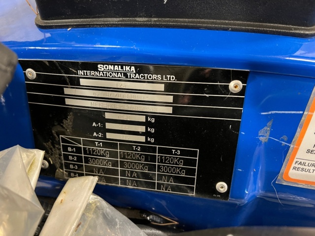 804104-20 Front loader, SOLIS 26 4WD SOLIS - 2021