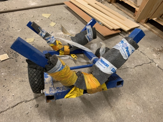 940547-3 Pipe cart pipe cradle