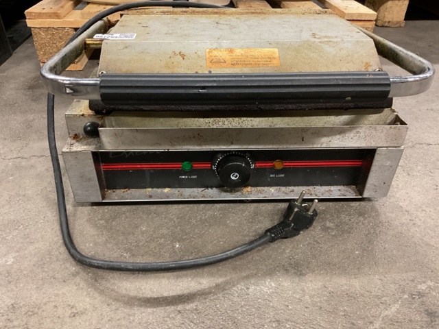 887259-1 Double clamp grill