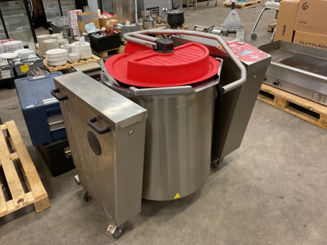 887263-2 Getinge 100L cooking pot on wheels -2020