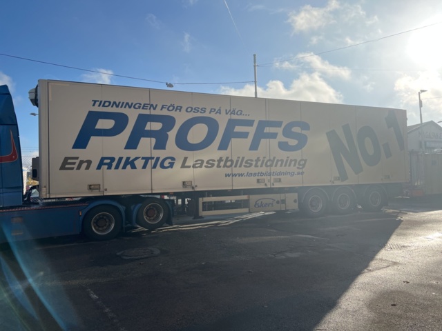 946173-1 Trailer JOST with Ekeri cabinet -2015