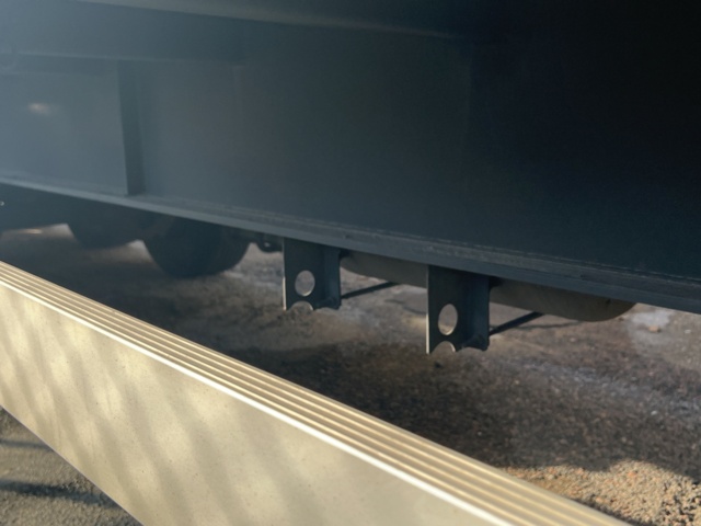 946173-18 Trailer JOST with Ekeri cabinet -2015