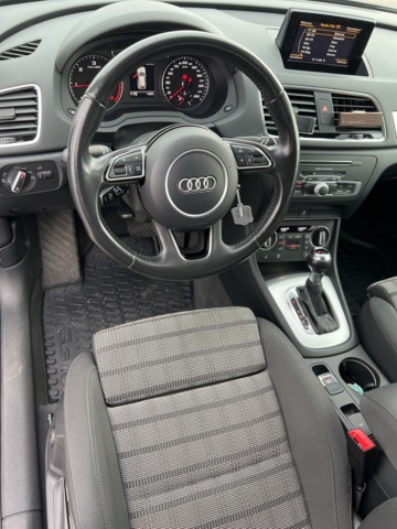946176-30 Audi Q3 2.0 TDI quattro S Tronic -2017