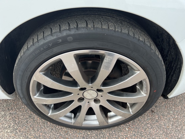 946177-15 Renault Clio 0.9 TCe Manual, 90hp, 2014