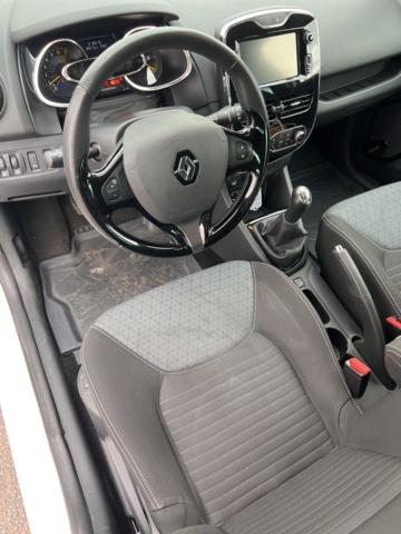 946177-24 Renault Clio 0.9 TCe Manual, 90hp, 2014