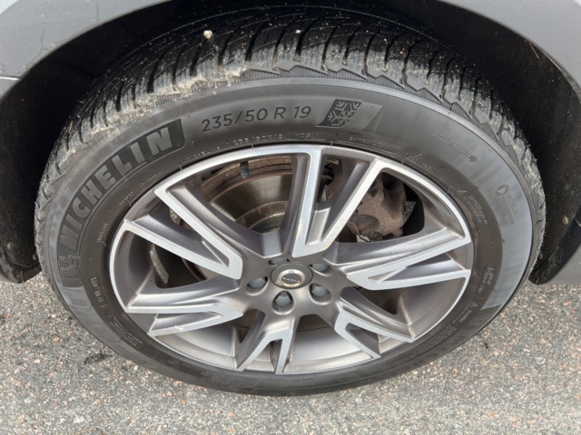 946178-14 Volvo V90 Cross Country D4 AWD - 2017