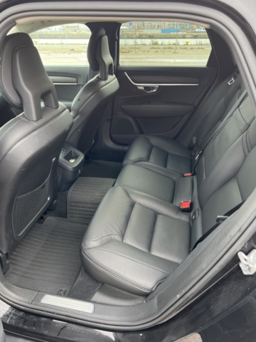 946178-21 Volvo V90 Cross Country D4 AWD - 2017