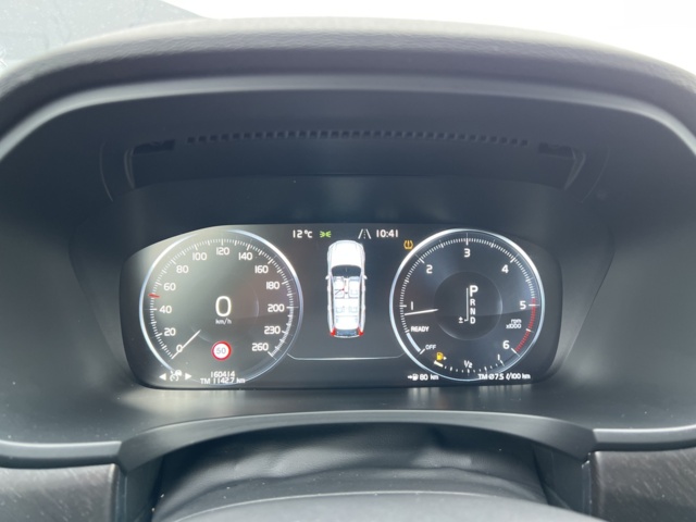 946178-26 Volvo V90 Cross Country D4 AWD - 2017