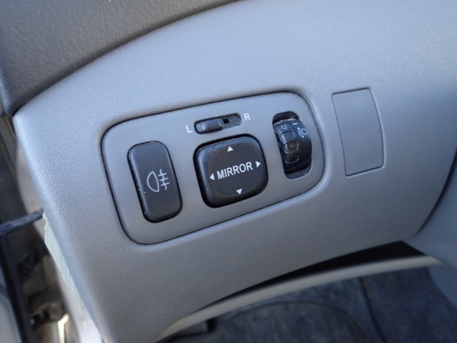 862051-72 Toyota Yaris 5-door 1.0 VVT-i - 2000