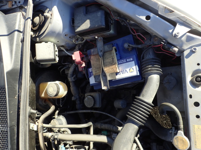 862051-95 Toyota Yaris 5-door 1.0 VVT-i - 2000