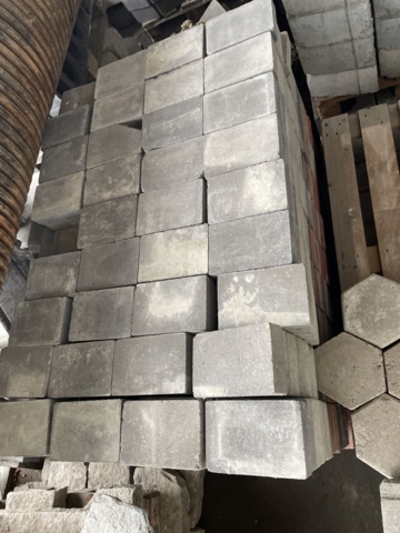 917590-19 approx. 50+ pallet mixed flagstone