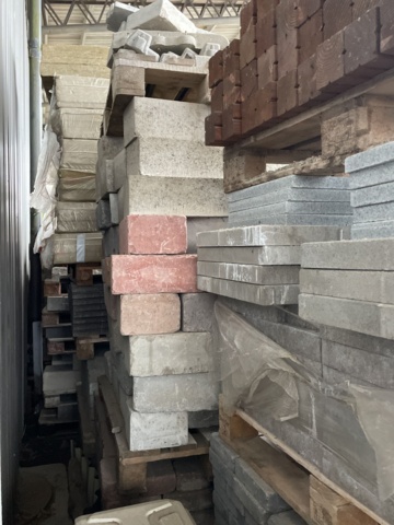 917590-34 approx. 50+ pallet mixed flagstone