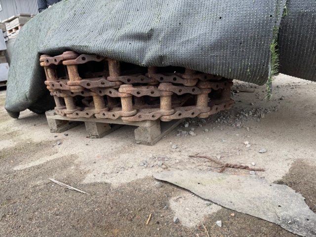 917595-6 Artificial grass roller and large chain