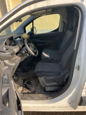 946187-16 Peugeot Partner Increased Payload 1.5 BlueHDi -2019