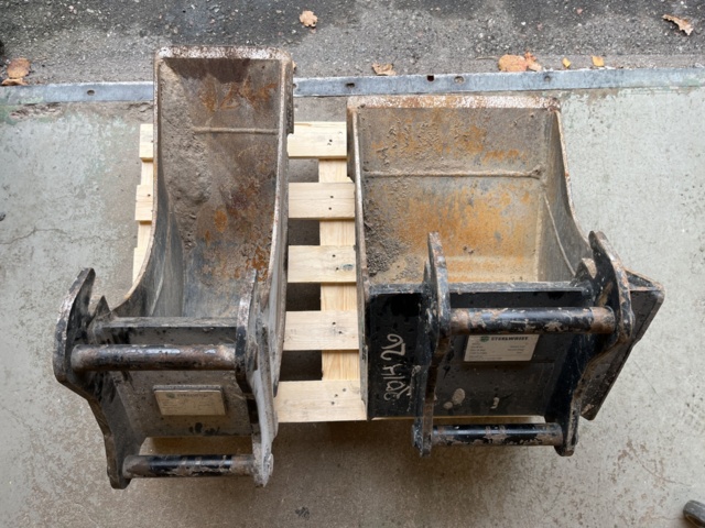 802675-2 SteelWrist buckets 2 pieces Digging bucket DB1 / Cable bucket