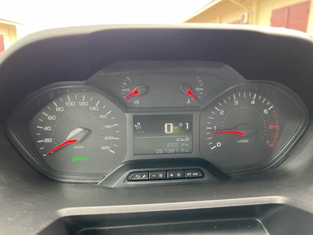 946193-25 Peugeot Partner Increased Payload 1.5 BlueHDi -2019