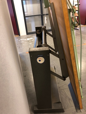 957675-7 Wulff ISIS piirustuspöytä - Ei pohjahintaa