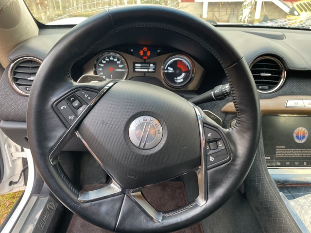 768221-26 Fisker Karma 2.0 VVT DI - 2012