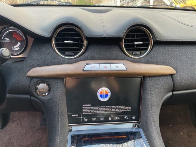 768221-29 Fisker Karma 2.0 VVT DI - 2012