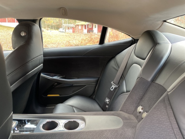 768221-33 Fisker Karma 2.0 VVT DI - 2012