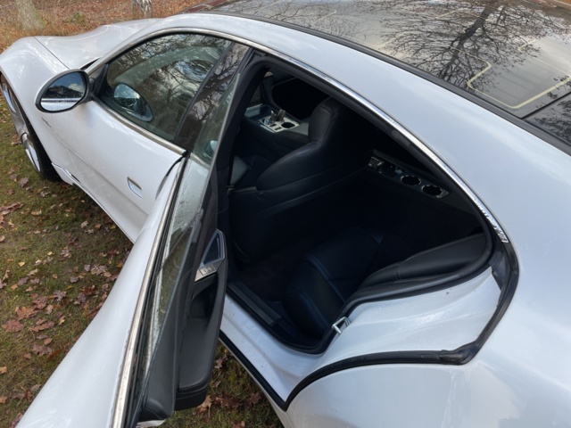 768221-34 Fisker Karma 2.0 VVT DI - 2012