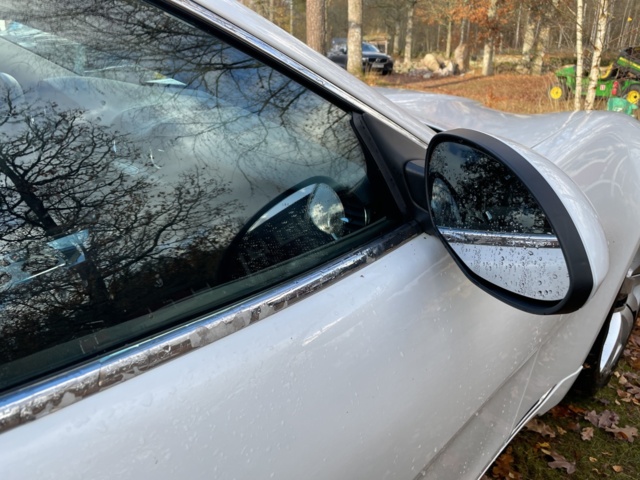 768221-39 Fisker Karma 2.0 VVT DI - 2012