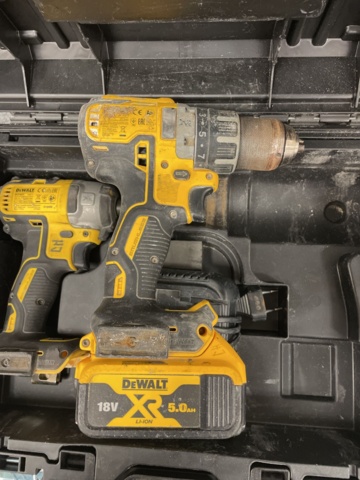 917619-2 DeWalt screwdrivers and impact screwdrivers