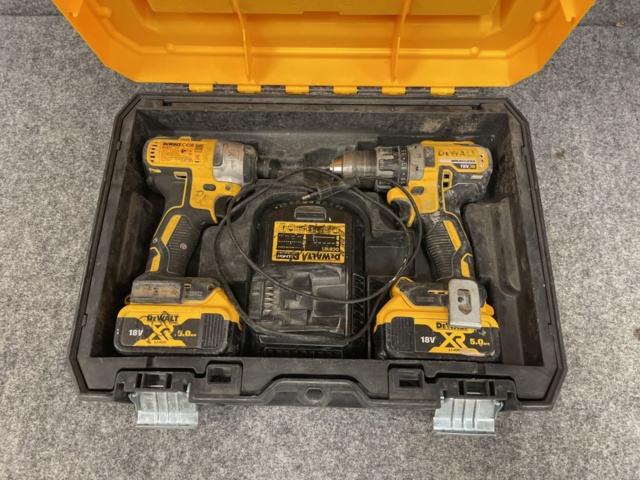 917626-1 DeWalt screwdrivers and impact screwdrivers