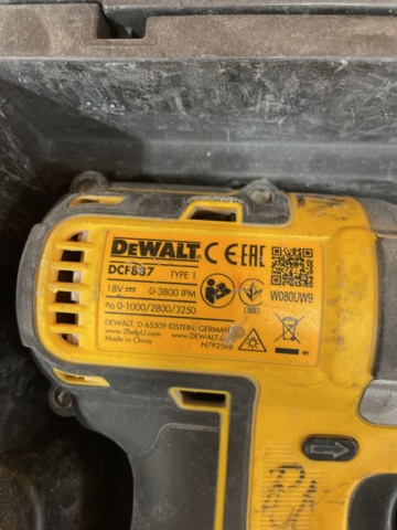 917626-5 DeWalt screwdrivers and impact screwdrivers