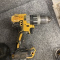917634-7 DeWalt tools, 4 in a box