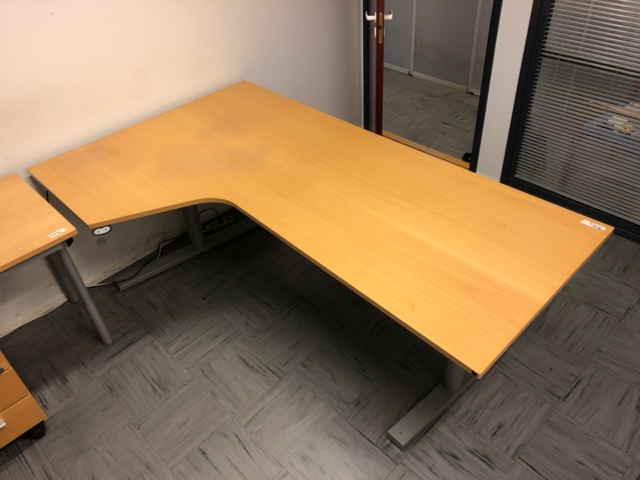 957828-2 Ergo sähköpöytä - Ei pohjahintaa