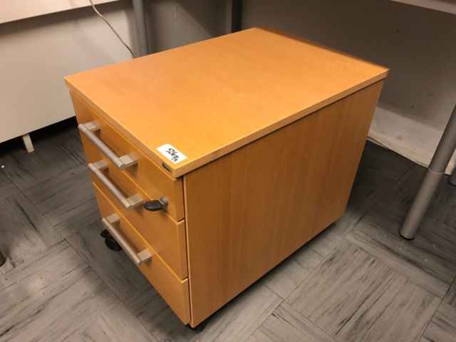 957828-10 Ergo sähköpöytä - Ei pohjahintaa