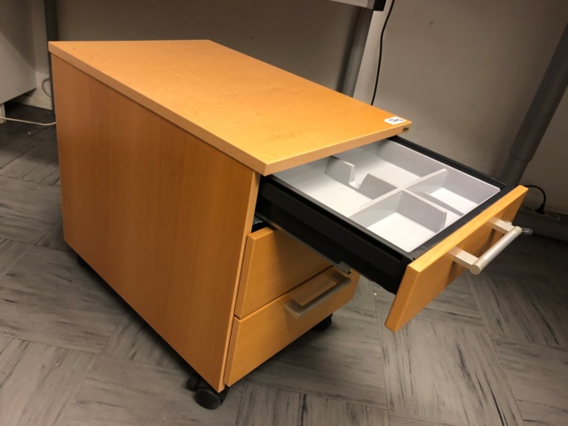 957828-11 Ergo sähköpöytä - Ei pohjahintaa