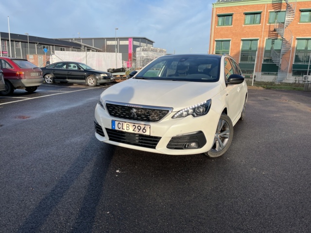 803116-1 Peugeot 308 SW 1.5 BlueHDi EAT - 2019