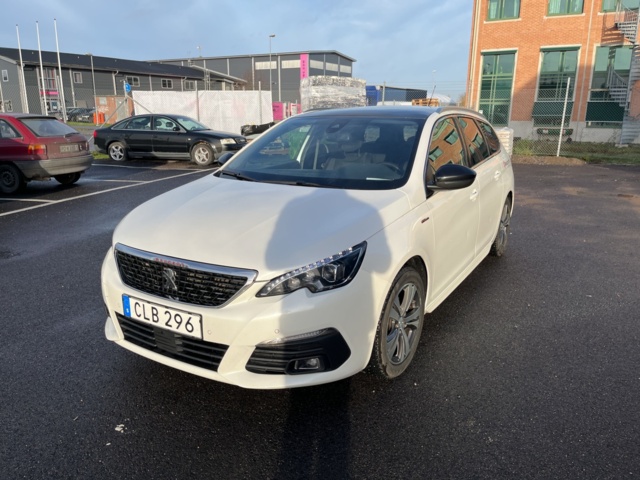 803116-3 Peugeot 308 SW 1.5 BlueHDi EAT - 2019
