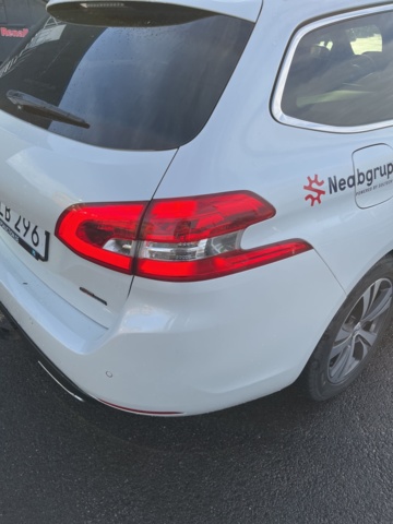 803116-21 Peugeot 308 SW 1.5 BlueHDi EAT - 2019