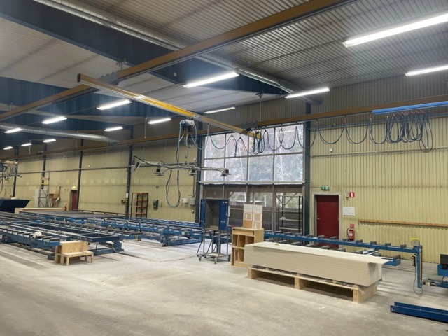 764665-2 HB system med två traverser utrustade med vakuumok