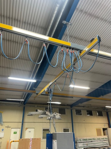 764665-14 HB system med två traverser utrustade med vakuumok