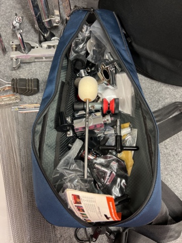 912638-16 Drum, drum parts and bags