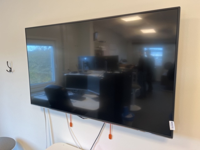 803172-1 TV Finlux 140 cm diagonally